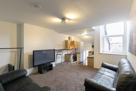 6 bedroom maisonette to rent - Photo 2