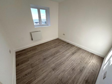 3 bedroom apartment to rent - Photo 5