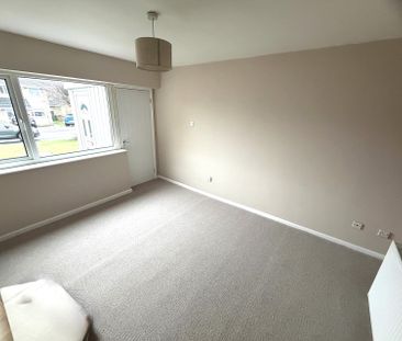 17 Windermere Avenue, S18 - Photo 2