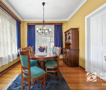 Spacious Family Home in Salisbury Plain - Photo 5