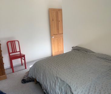 Room in a Shared House, Freshfield Road, BN2 - Photo 1