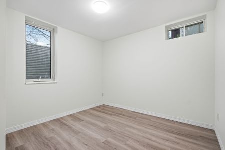For Lease - 233 Centennial Avenue Unit# 2, St. Thomas, Ontario - Photo 5
