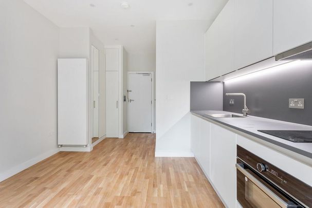 Ground floor flat to rent - Photo 1