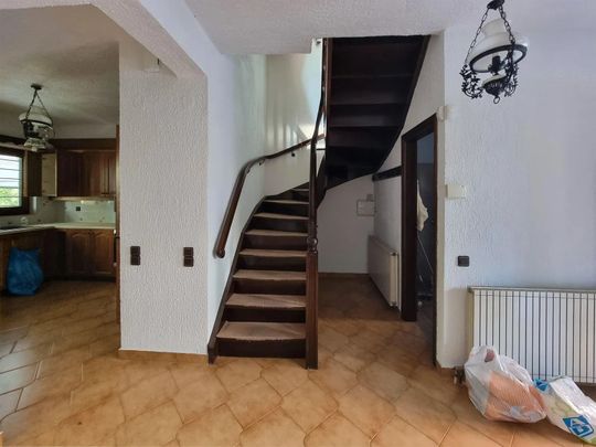 Ενοικίαση κατοικίας, 200 τ.μ., Μελίσσια, 1.600 € - Photo 1