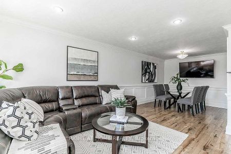 For Lease - 3361 Weston Road Unit# Main Floor, Toronto, Ontario - Photo 2