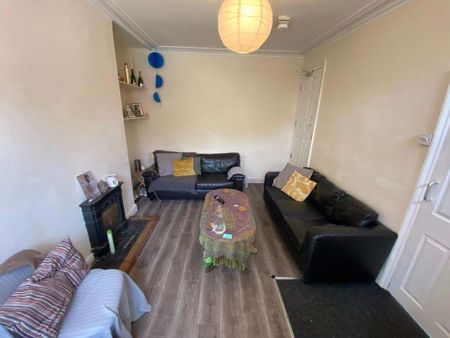 2 bedroom house to rent - Photo 3