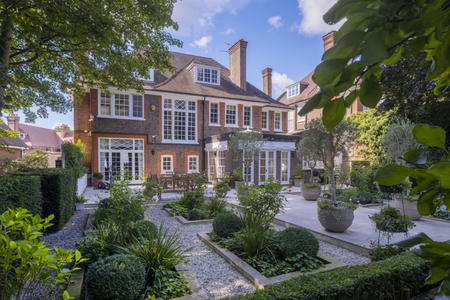 6 bedroom detached house to rent - Photo 4