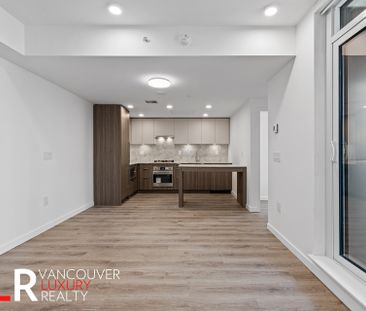 Condo in Surrey, BC - Photo 5