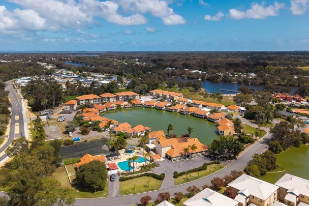 Brand New 2-Bedroom, 2-Bathroom Home - Modern Living by the River in South Yunderup - Photo 1