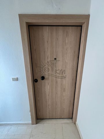 Ηράκλειο, Θέρισσος. Ενοικιάζεται τριάρι δευτέρου ορόφου 75 τμ, κοντά σε όλες τις παροχές της πόλης. - Photo 4