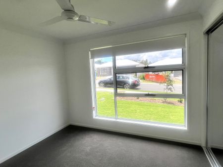 10 Provence Place, Greenbank QLD 4124 - House For Rent | Domain - Photo 4