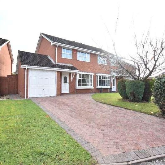 St Simons Close, Sutton Coldfield, B75 - Photo 1