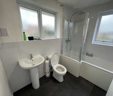 3 bedroom detached house to rent - Photo 6