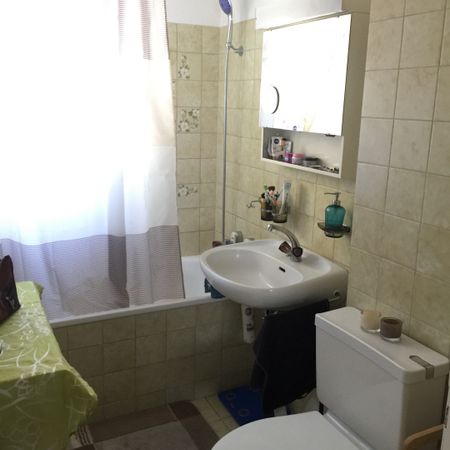 Gemütliche 4.5-Zimmerwohnung in Adliswil befristet bis 31.03.2026 ! - Foto 4