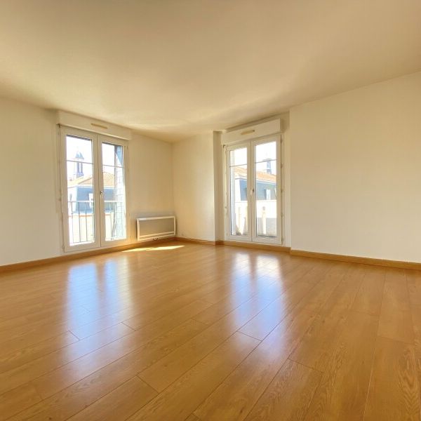 Location Appartement 2 Pièces 43 m² - Photo 1