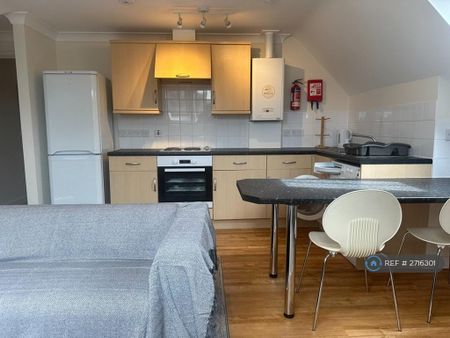 2 bedroom flat to rent - Photo 5