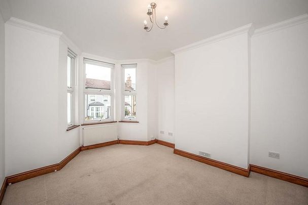 4 bedroom terraced house to rent - Photo 1