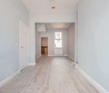 74 Tates Avenue, Belfast, BT9 7BZ - Photo 2