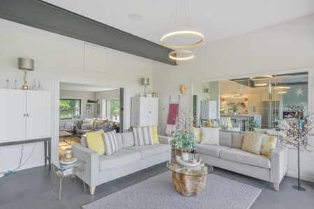 5 bedroom detached house to rent - Photo 3