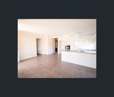 2/16 Taragon Street, Glenvale, Qld 4350 - Photo 3