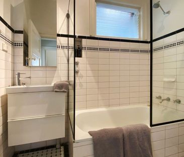 Apply Now - Century 21 &vert; the Paramount Group - Photo 1