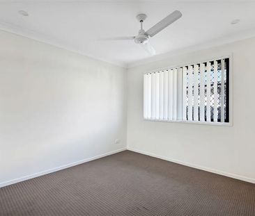Spacious Family Home in a Peaceful, Family-Friendly Street! - Photo 1