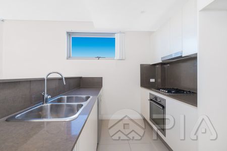 Luxury 2-Bedroom Apartment with Spacious Balcony – Lot 197, Unit 1709, 6 East Street, Granville NSW 2142 - Photo 4