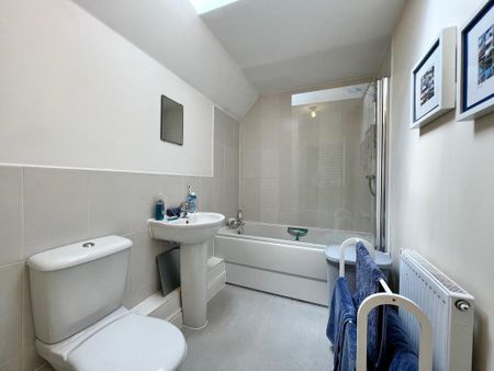 1 bedroom detached house to rent - Photo 2