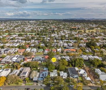 “Charming Home in the Heart of Leafy Chelmer” - Photo 1