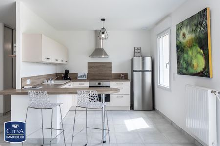 Location Maison 3 pièces 82m² TROUY 18570 - Photo 3