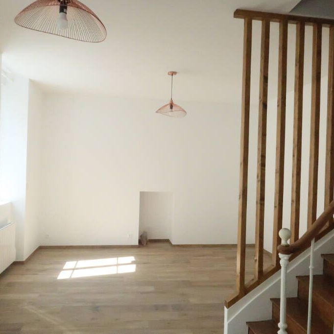 Location maison 4 pièces 84.33 m² à Mayenne (53100) - Photo 1