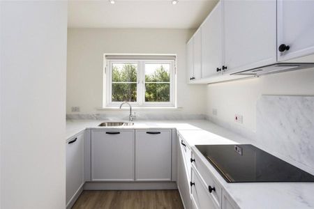 3 bedroom house to rent Albrighton Crescent, Paddock Wood, Tonbridge, Kent, TN12 - Photo 5