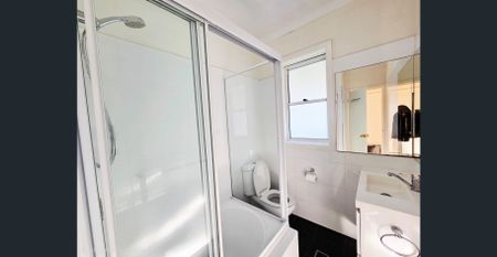 Affordable Family Home in a Convenient Location - Photo 3