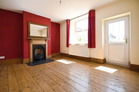 3 bedroom terraced house to rent - Photo 3