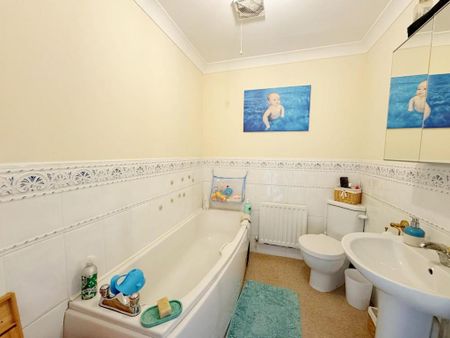 4 bedroom house to rent - Photo 2