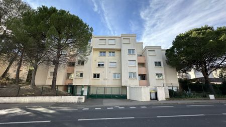 Location Appartement 4 pièces 89m² MONTPELLIER 34090 - Photo 5