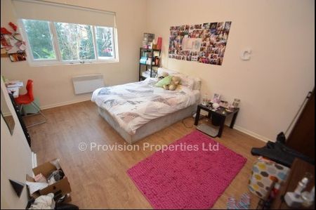 10 Bed Student Houses, Hyde Park, Leeds - Photo 4