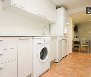 granada, Andalusia 18010 - Photo 6