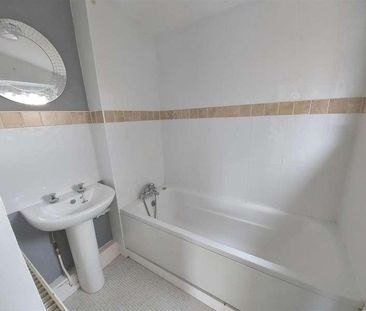 Abbeywood, Skelmersdale, WN8 - Photo 5