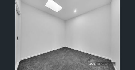 Modern 4-Bedroom Home in a Fantastic Location! - Photo 2