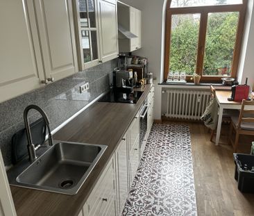 Charmante 4-Zimmer-Wohnung in gepflegter Altbauvilla - Photo 6