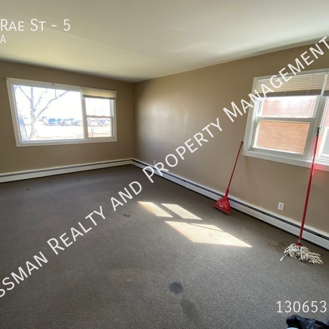 1 Bed, 1 Bath APARTMENT located in South Regina - Photo 1