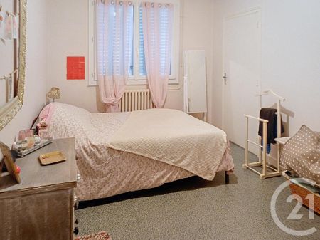 Location Appartement 3 pièces 61m² GANNAT 03800 - Photo 2