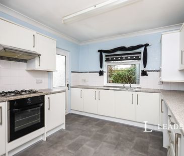 2 bedroom bungalow to rent Nursery Close, BN26 - Photo 5