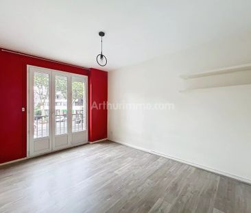 Location Appartement 1 pièces 26 m2 à Clermont-Ferrand - Photo 2