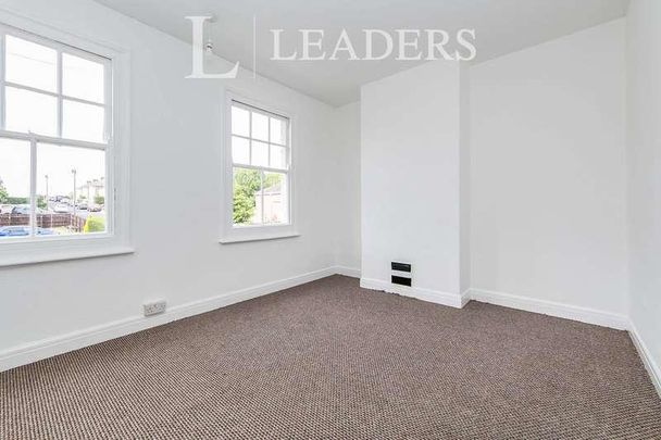 Henniker Road, Ipswich, IP1 - Photo 1