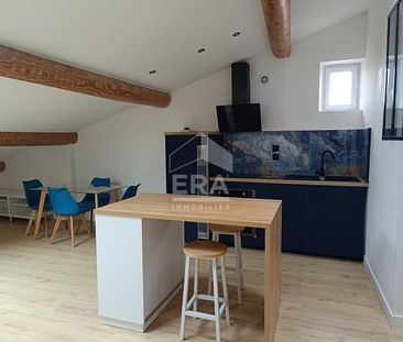 A LOUER 84240 LA TOUR D'AIGUES CENTRE VILLE APPARTEMENT MEUBLE TYPE... - Photo 4