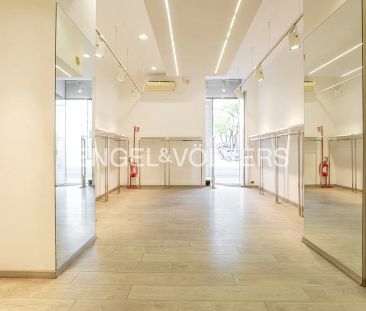 Locale in Via Nazionale - Photo 4