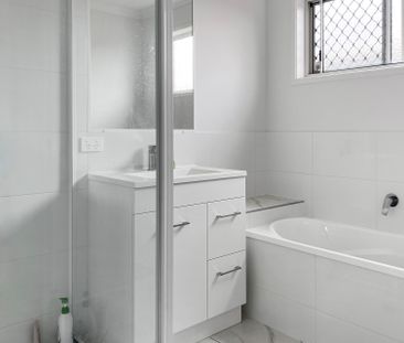 31 Waterside Way, - Photo 1