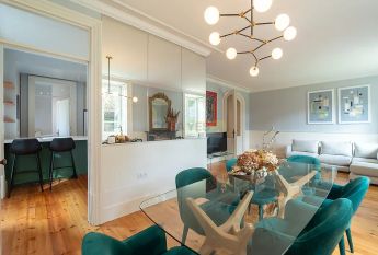 Apartment T4 in Cedofeita, Santo Ildefonso, Sé, Miragaia, São Nicolau e Vitória, Porto